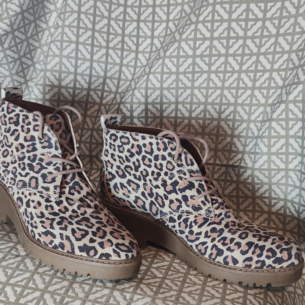 White Mountain Leopard Print Ankle Booties